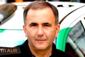 25 decembrie 1963 S a nascut Titi Aur pilot roman