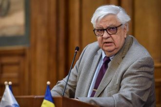 A murit economistul si profesorul Mircea Cosea