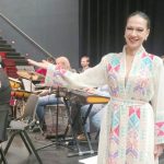 Adina Sima Intre haos si lumina muzica e puntea