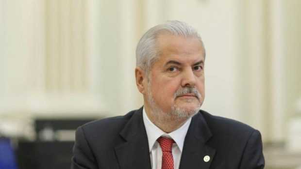 Adrian Nastase arunca un nou scandal Barajul Paltinu experiment militar