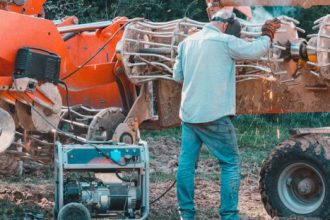 Aparatul de sudura MIG MAG solutia eficienta pentru utilaje agricole