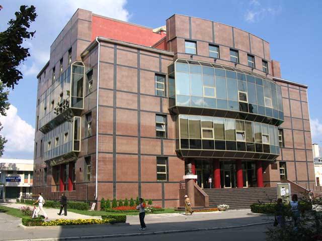 CJ Arges confirma ca Biblioteca Judeteana este aglomerata