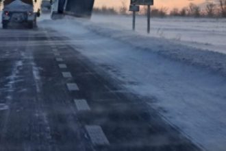 Circulatie de iarna pe multe drumuri din Romania