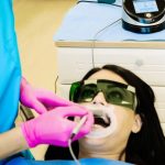 Clinica de medicina dentara Dr TEO Zambim impreuna Albirea dintilor cu laserul