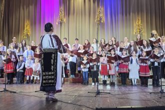 Concert de colinde la Biserica Sfantul Ioan Botezatorul din Pitesti