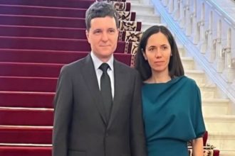 De ce concubina lui Nicusor Dan nu a votat