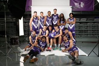 Derby sambata la Pitesti Arena ajuta copiii defavorizati