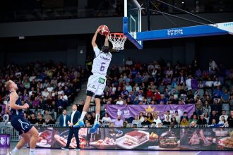 FC Arges Baschet Petrolul Ploiesti meci in 2 zile