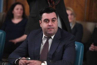 Fostul ministru Razvan Cuc retinut pentru coruptie