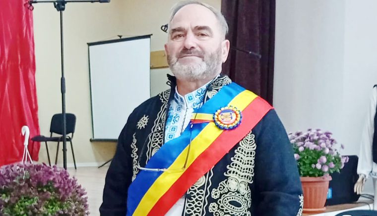 Luati exemplu de la Rociu Aurel Balasoiu printre primarii care au prezentat raportul de mandat