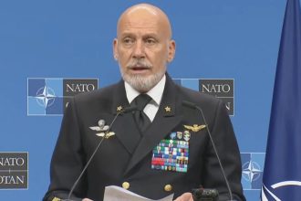 NATO analizeaza un raspuns mai fermi la atacurile Rusiei