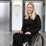 O femeie paralizata partial calatoreste in spatiu