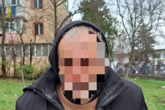 Persoane fara adapost ajutate de poliistii din Pitesti