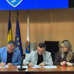 Pitesti Sau semnate contractele pentru reabilitarea salilor de sport