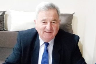 Primarul din Cateasca se grabeste pentru serbare