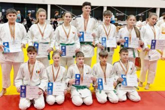 Selecia Argeului medalie de argint la Judo