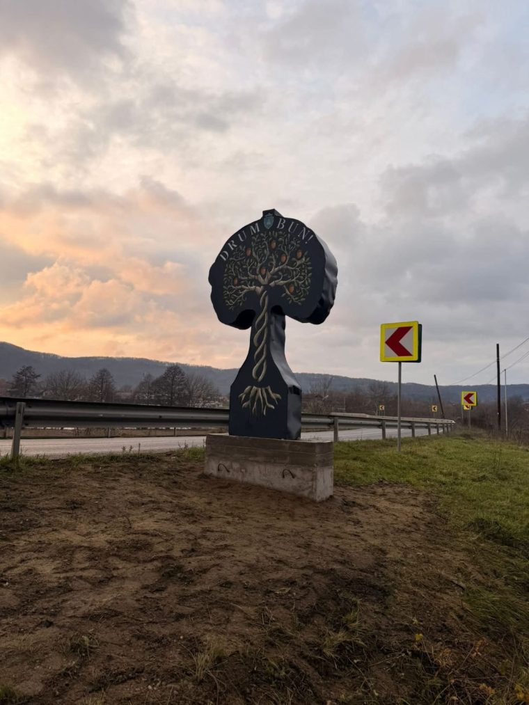 Semnificatia totemului din comuna Miheti de Mo Nicolae