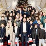 Senatorul Mihai Cotet vizitat de elevi din Pitesti