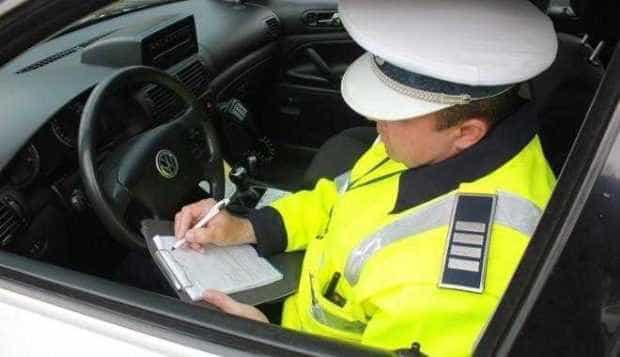 Sofer din Pitesti amendat pentru conducere agresiva