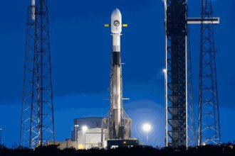 SpaceX lanseaza satelitul secret NROL 77 pentru armata americana