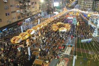 Spectacolele din decembrie la Piata Primariei Pitesti