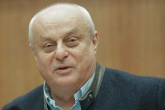 Teodor Tigan trebuie sa restituie bonusul de pensionare