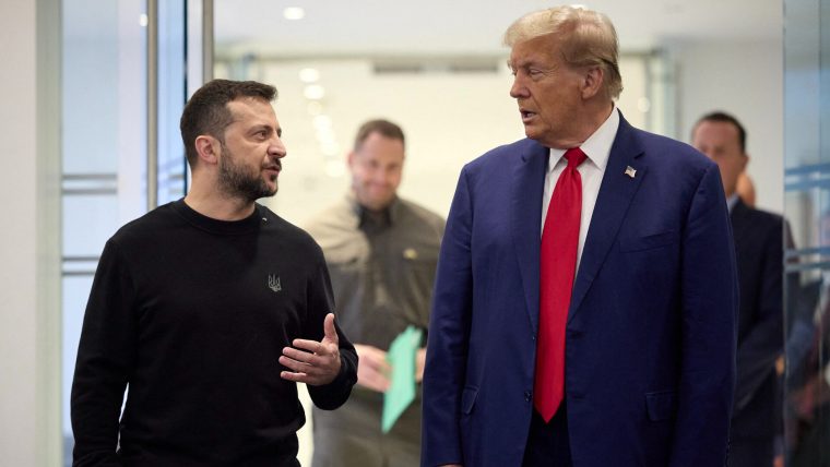 Trump cere Ucrainei sa organizeze alegeri si l ataca pe Zelenski