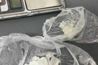 Un ucrainean si doi romani arestatzi pentru trafic de droguri