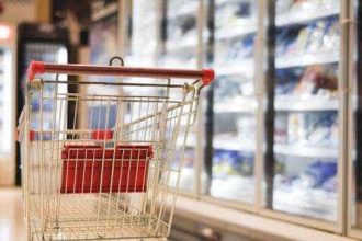 Val de controale ANAF in retail hypermarketuri sanctionate pentru preturi prea mari