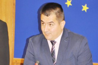 Vicele Adrian Bughiu comenteaza criza de leadership la Palatul Cartii