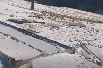 Viscolul a distrus cabinetul medical Salvamont de pe Vrful Ppua