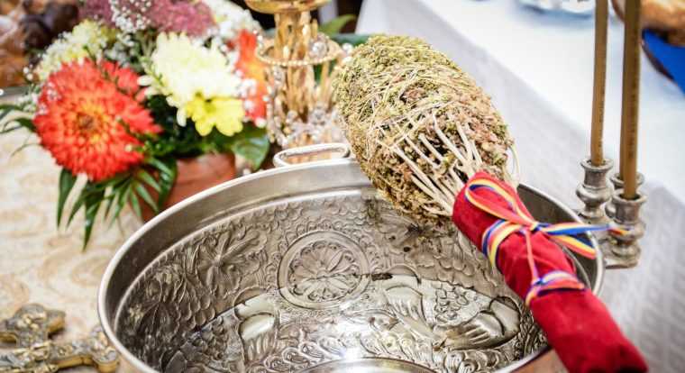 5 ianuarie Ajunul Bobotezei Traditii si obiceiuri