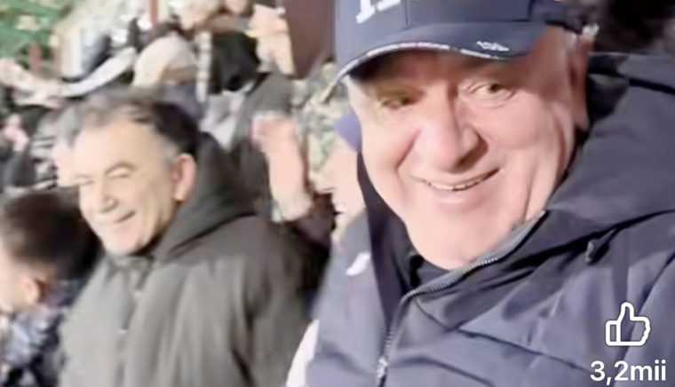 Alianta fotbalistica si administrativa in tribunele de la Mioveni