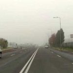 Avertisment pentru conducatori auto ploaie asfalt slippery si ceata pe drumuri in diverse regiuni