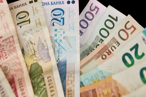 Bulgaria in haos Cafeaua s a scumpit la dublu