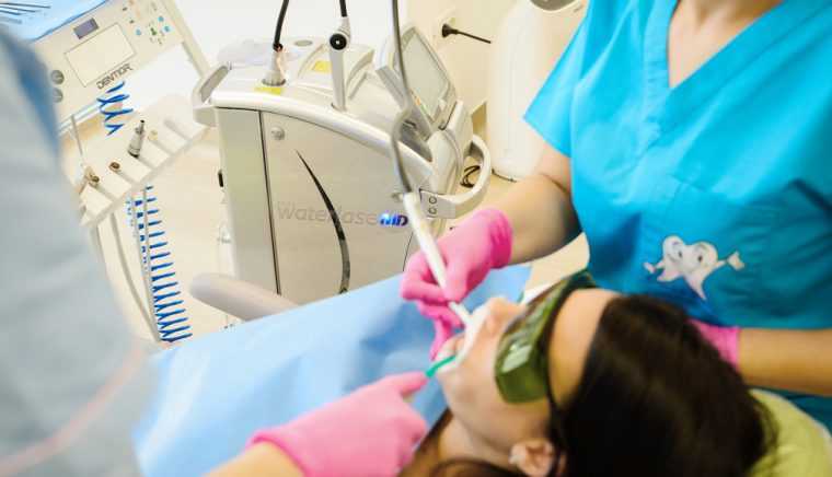 Clinica Dr TEO Zambim oricand impreuna Waterlase