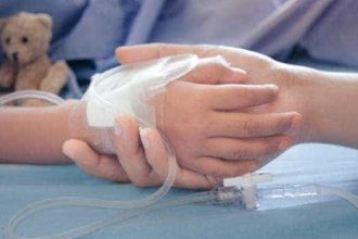 Copil de 2 ani cu moarte cerebrala dupa operatie