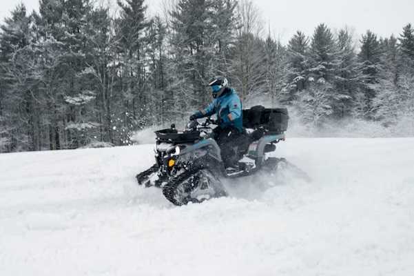 Cursa dramatica in Muntii Baiului turist aruncat in rapa