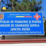 Doi angajati de la Spitalul de Psihiatrie Sapoca atacati de un pacient care incerca sa evadeze