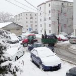 Gheata si zapada pe strazile Campulungului