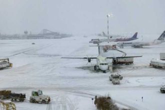 Iarna incetineste zborurile de pe Otopeni