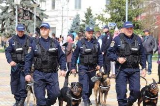 Jandarmii din Arges prezenti la evenimentele organizate cu ocazia sarbatirii a 167 de ani de la Unirea Principatelor Romane