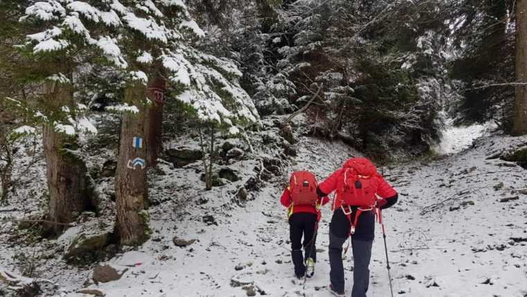 Misiune cu final fericit la Voineasa cei trei copii salvati