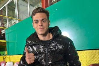 Nicholas fiul cel mic al lui Bogdan Andone mandru de tatal sau El este eroul meu