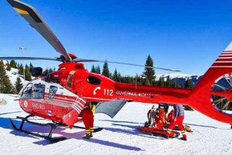 Numar record de alerte la Salvamont mai mult de 120 de turisti recuperati in 24 de ore Interventii cu elicopterul SMURD