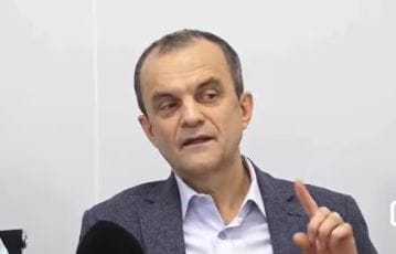 Piteshti Colaborare medicala pentru ingrijirea nou nascutilor Povestea micutei Erica tratata de Ingerul copiilor