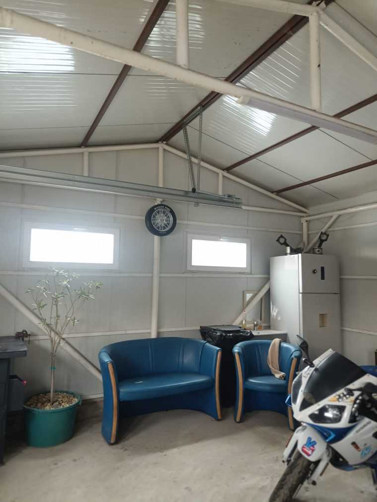 Pitesti Constructie ilegala descoperita de Politia locala