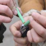 Tanar de 25 de ani grav ranit de petarda