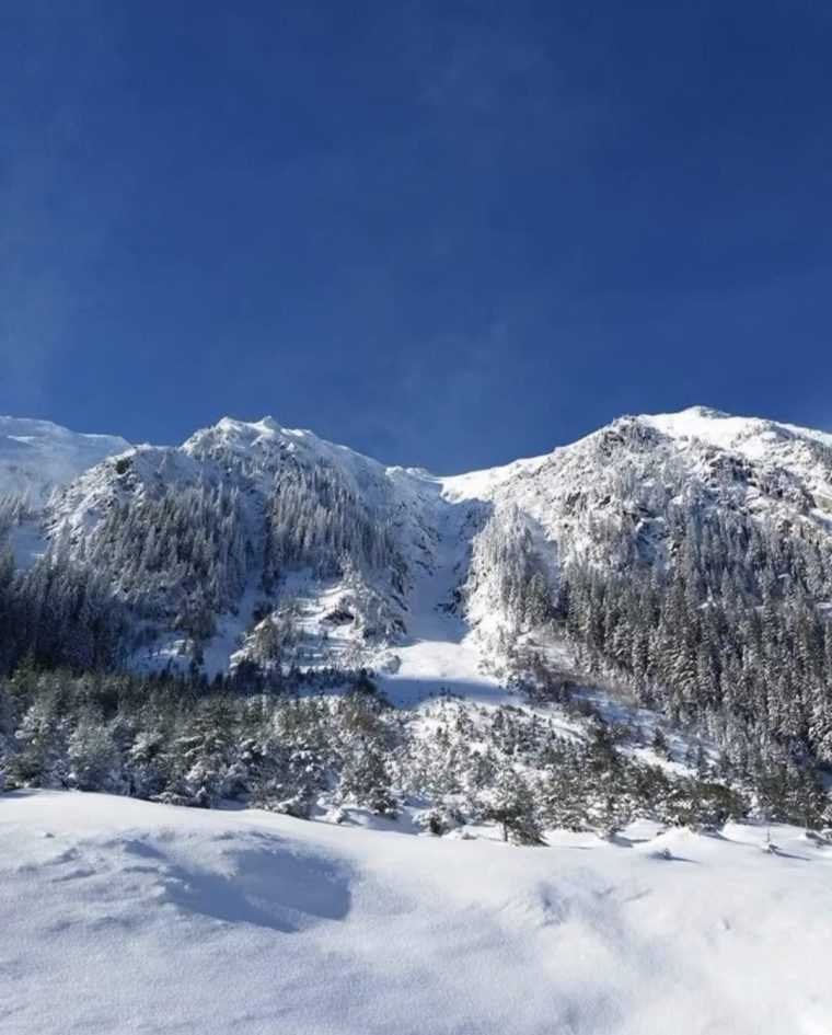 VIDEO Zapada ca in povesti pe Transfagarasan Traseele de creasta sunt inchise