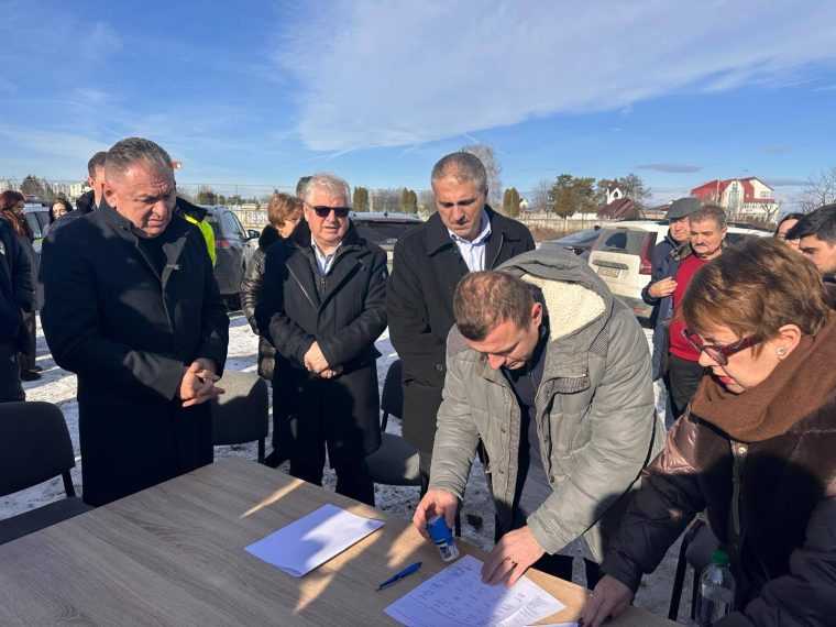 Video La Pitesti incepe construcia Stadionului Nicolae Dobrin